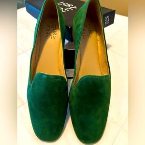 Naturalizer Womens Emiline Slip On Loafers